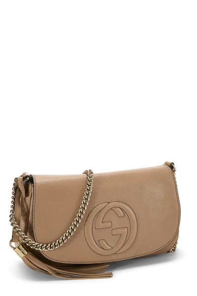 Gucci Beige Grained Leather Soho Chain Flap Crossbody — photo 2