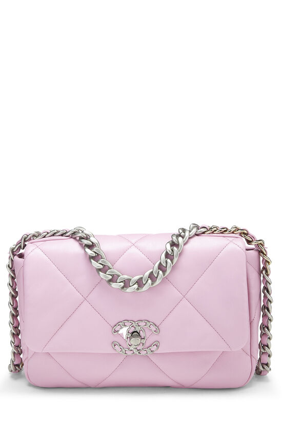 chanel flap bag with charms
