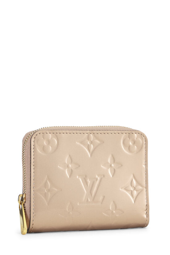 Louis Vuitton Beige Poudre Monogram Vernis Zippy Wallet