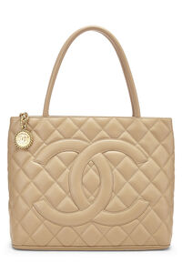 Chanel Beige Quilted Caviar Timeless 'CC' Tote Medium Q6BBVG0FI7000
