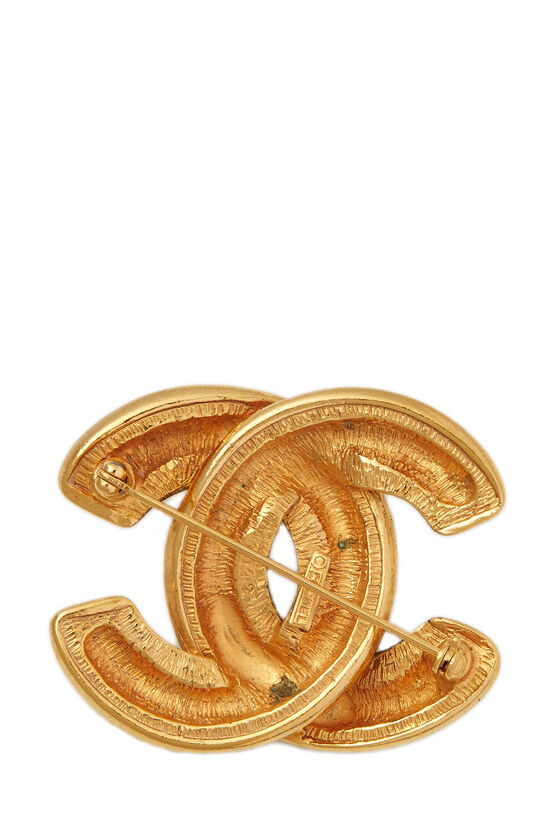Gold Quilted 'CC' Pin Medium, , large image number 1