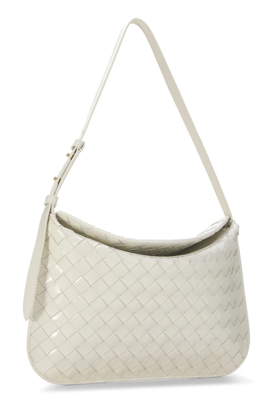 Bottega Veneta White Patent Leather Intrecciato Shoulder Bag — photo 2
