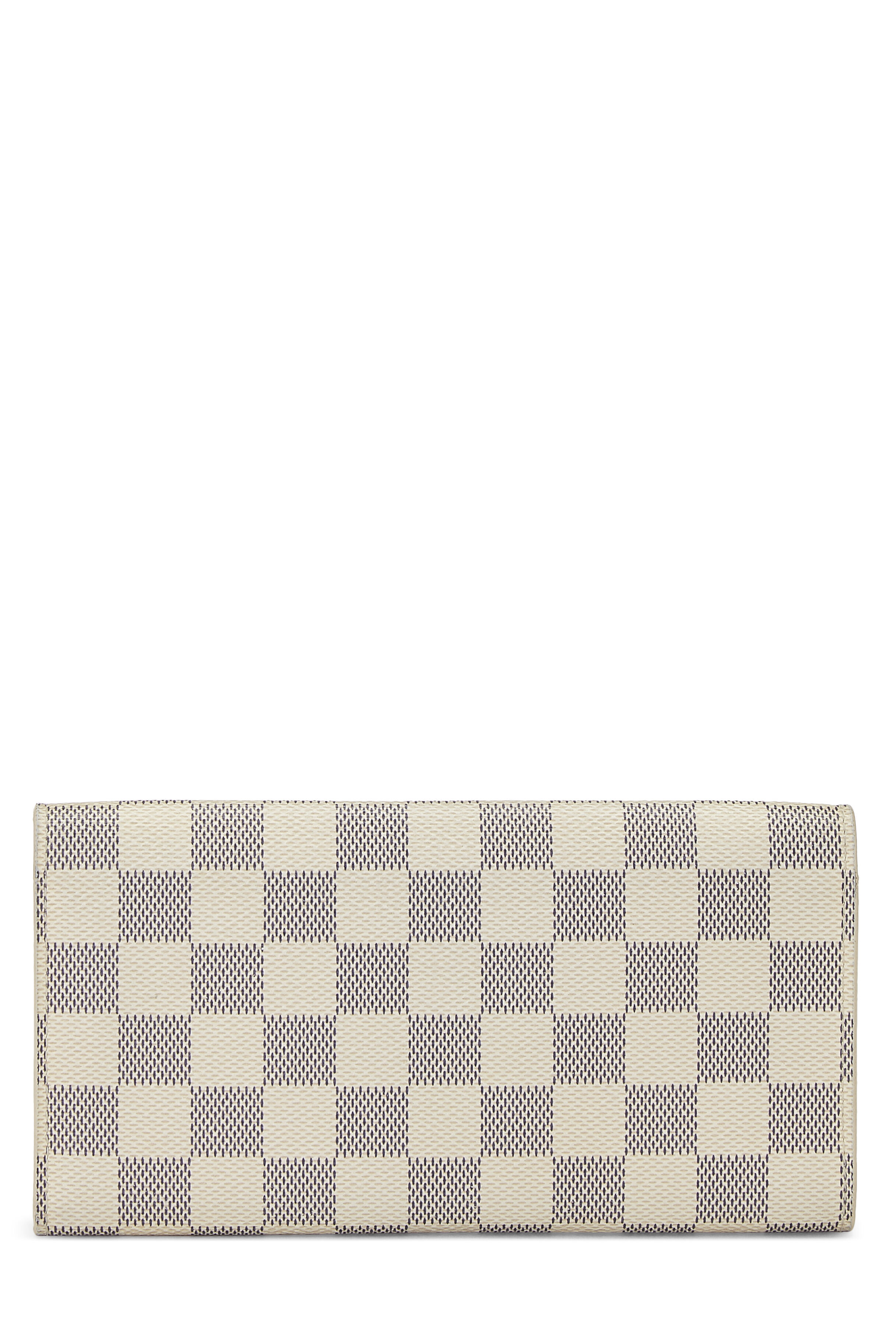 emilie damier wallet