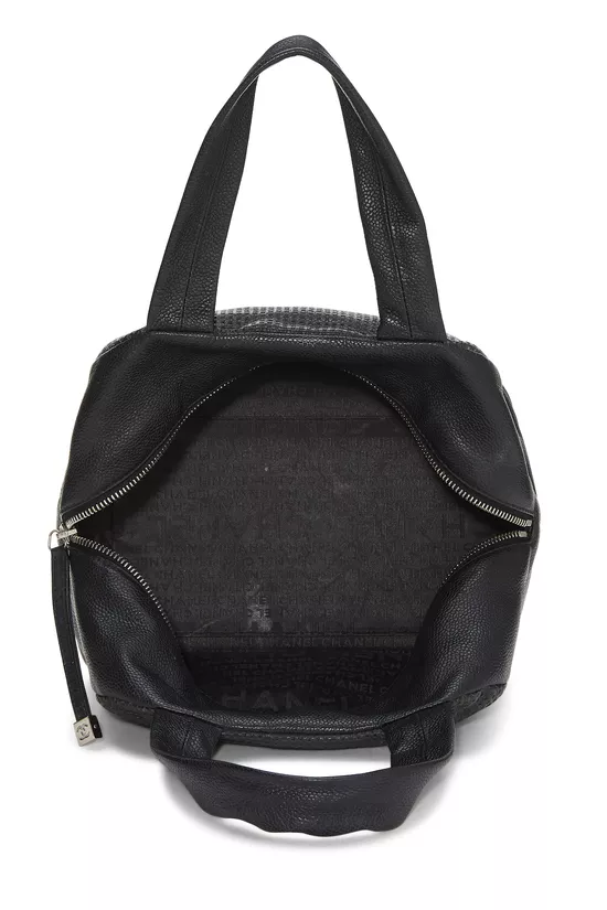 Black Caviar Perforated 'CC' Handbag Small, , large image number 5