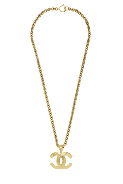 Gold Quilted 'CC' Necklace Large