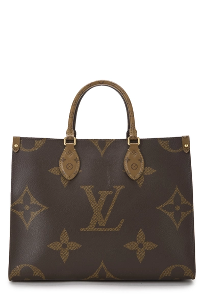 Monogram Reversed Giant On The Go MM