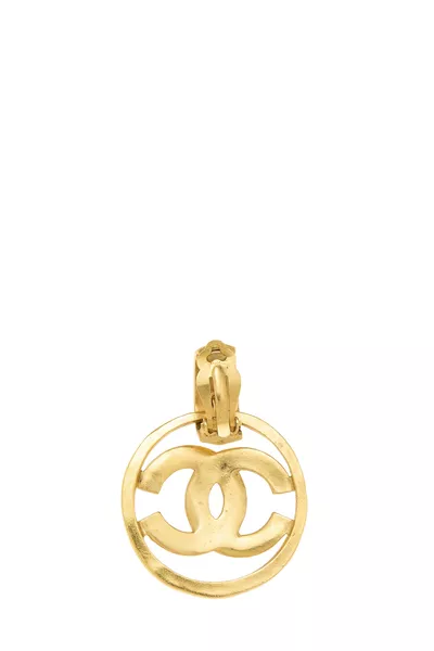 Gold Beveled 'CC' Circle Earrings, , large