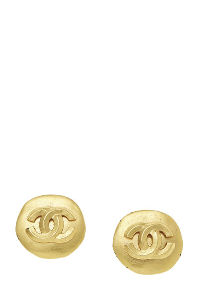 Gold 'CC' Round Earrings