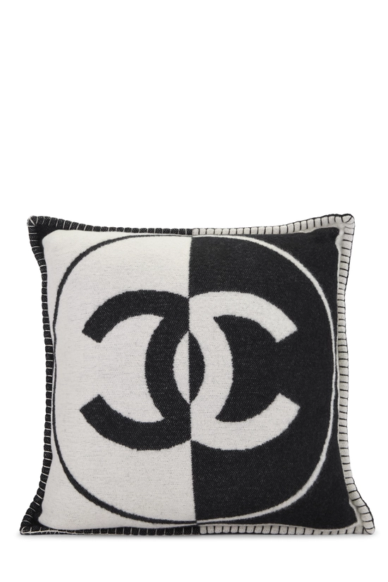 Pre-Owned Multicolor Wool Cushion Q6HFLQ4IMB002