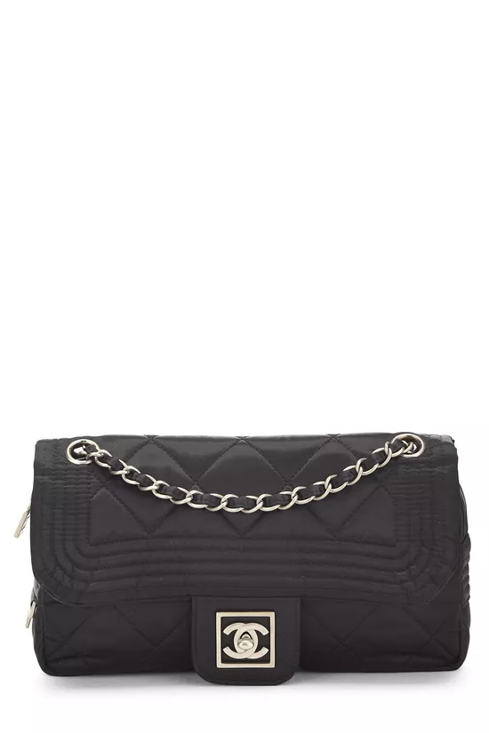 Pre-Owned Black Quilted Nylon Sportline Half Flap Bag Small