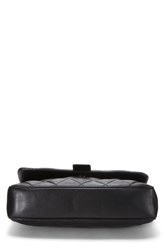 Black Lambskin Paris-Londres Door Latch Flap Bag, , large image number 4