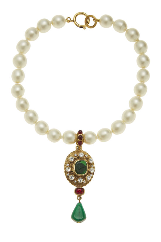 Chanel Crystal CC Rainbow Oversized Necklace - $ 825,00