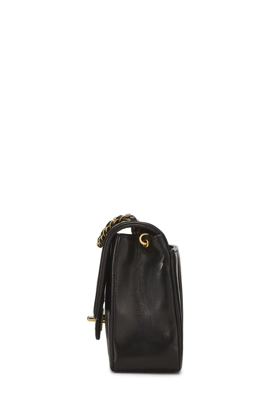 Black Lambskin Vertical Flap Medium, , large image number 2