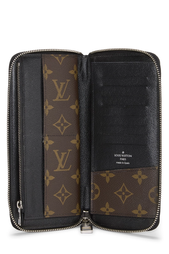 Pre-Owned Monogram Canvas Macassar Zippy Vertical QJACBD4Q0B00F