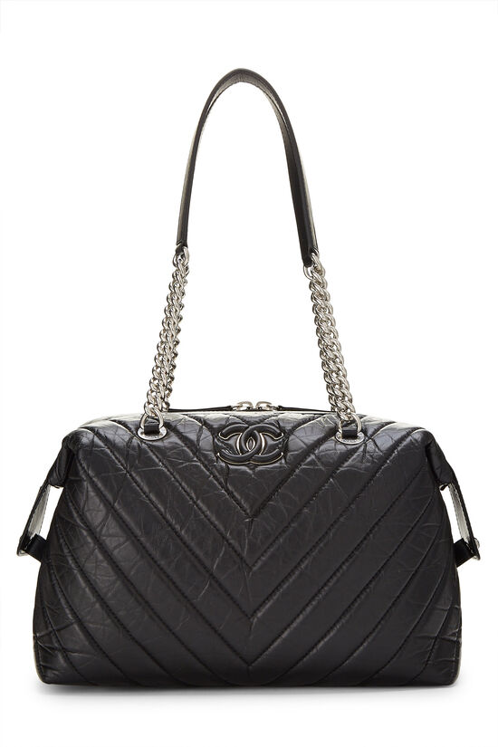 Chanel Black Chevron Calfskin Zip Tote Large Q6B3533PK5000 | WGACA 