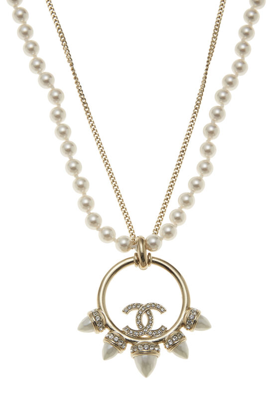 Chanel Pearl CC Round Pendant Necklace Gold in Gold Metal with Gold-tone -  US