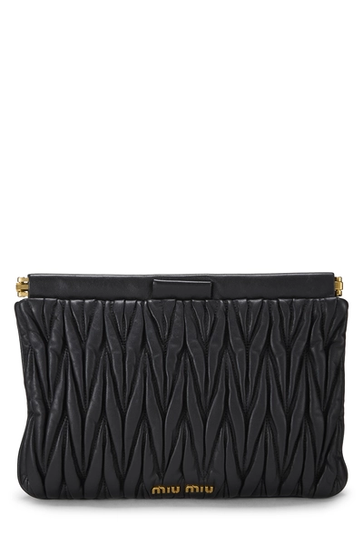 Black Nappa Matelass&eacute; Chain Clutch