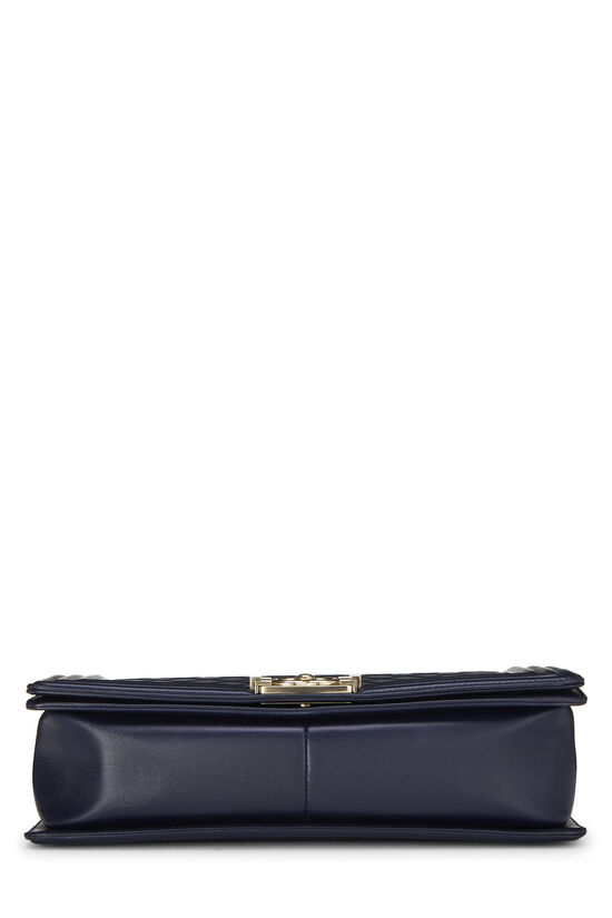 Navy Quilted Lambskin Boy Bag Medium, , large image number 4
