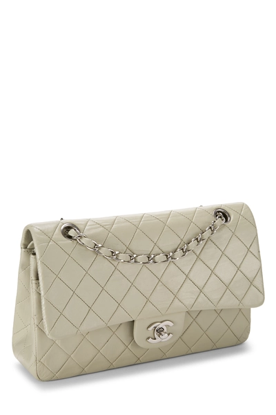 Chanel Grey Quilted Lambskin Classic Double Flap Medium — photo 2