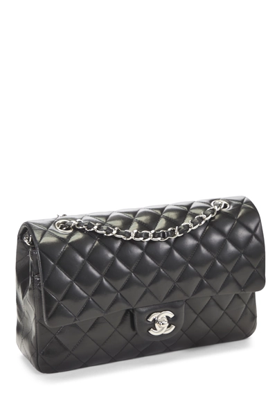 Chanel Black Quilted Lambskin Classic Double Flap Medium — photo 2