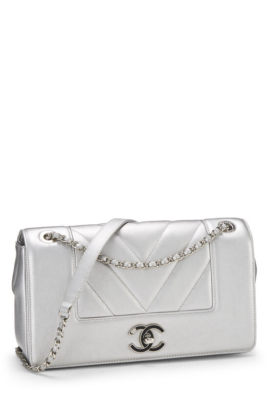 Chanel Silver Metallic Leather Mademoiselle Flap Q6BHRV4NVB001