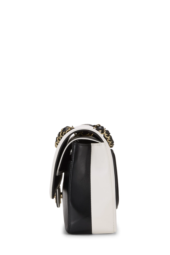 Black & White Geometric Lambskin Classic Double Flap Medium, , large image number 2