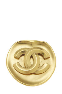 Chanel Gold Logo Engraved 'CC' Pin Q6JADU17DB020