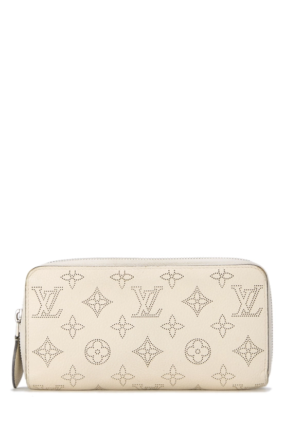 Beige Monogram Mahina Zippy, , large image number 0