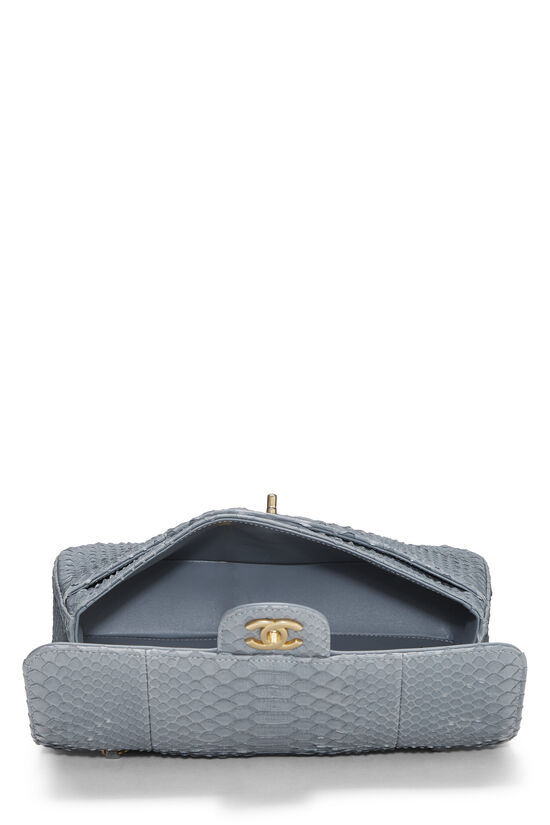 Chanel - Authenticated Chanel 19 Handbag - Python Black for Women, Good Condition