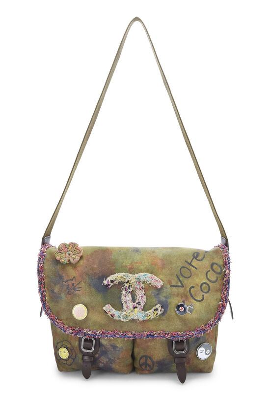 Chanel On The Pavement Canvas Messenger Bag (2015)