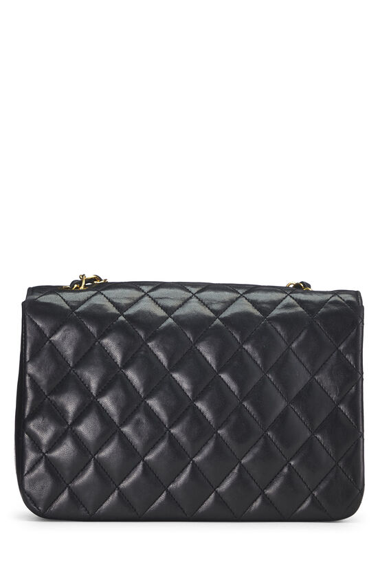 Chanel Black Quilted Lambskin Round Flap Small Q6B02X1IK1057