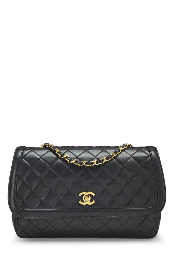 Chanel Black Caviar Leather Vintage Classic Logo Trim Bucket Bag