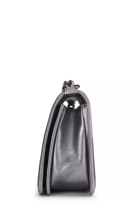 Silver Cube Embossed Calfskin Boy Bag Medium, , large image number 3