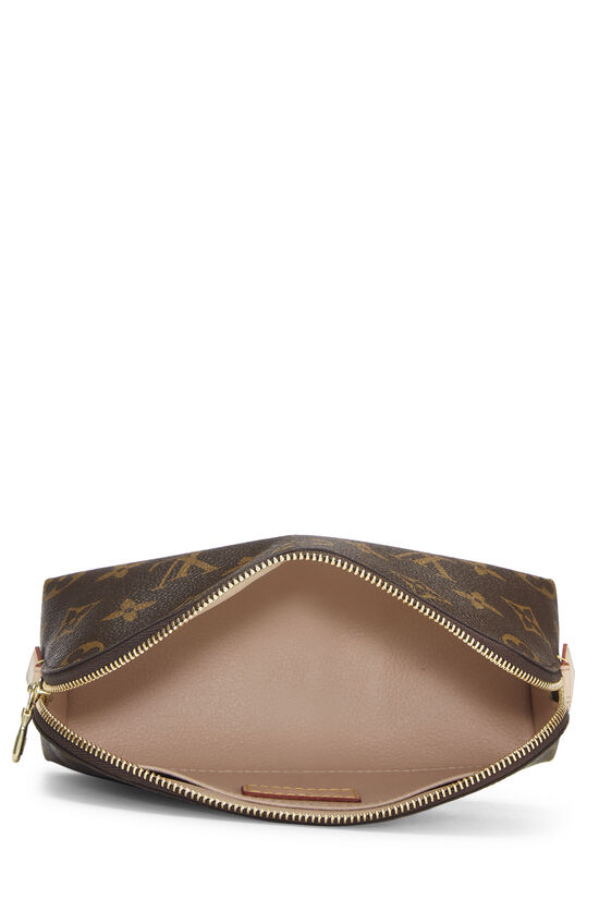 Louis Vuitton Toiletry Pouch On Chain Monogram in Coated Canvas
