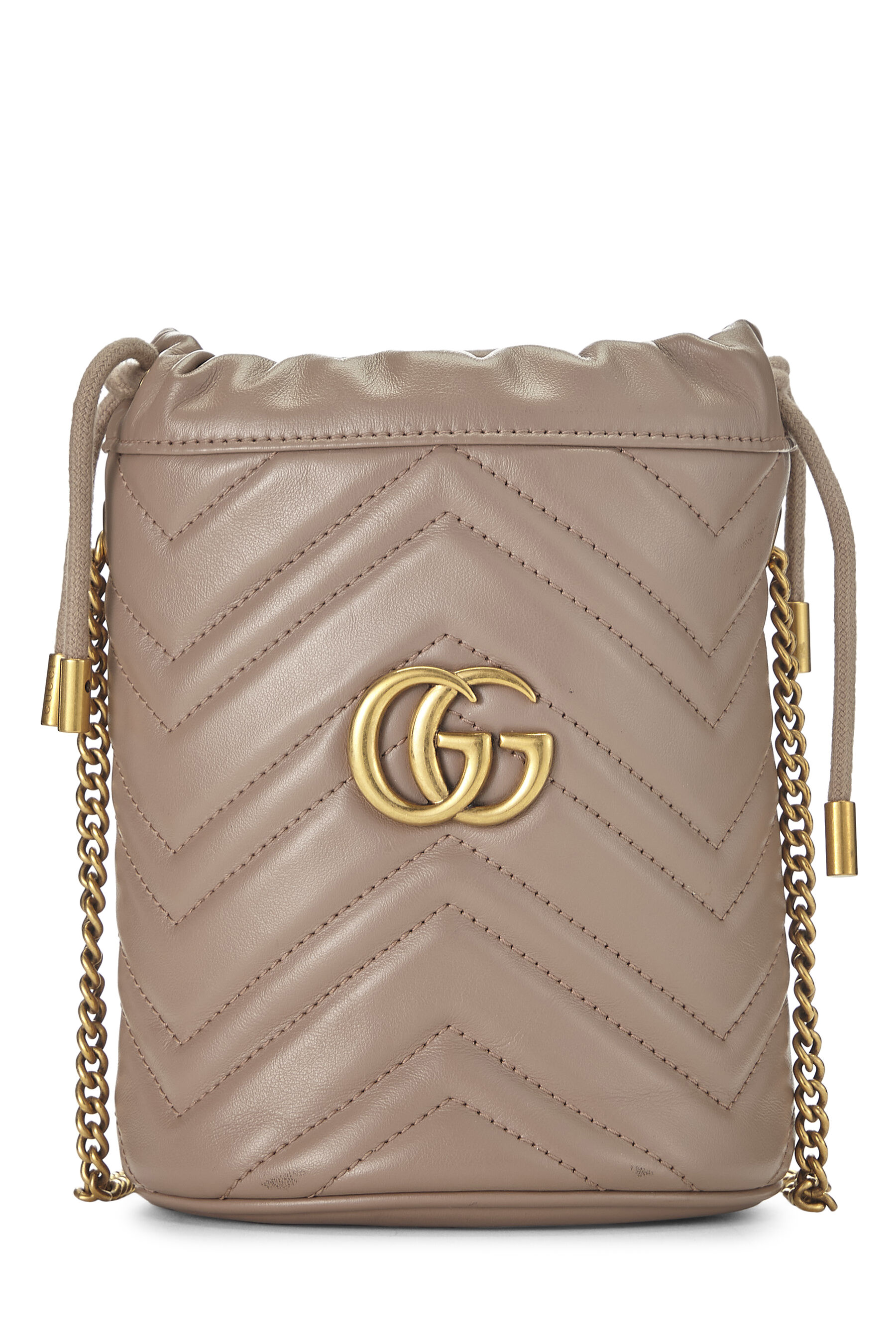 Women's Gucci Beige Leather GG Marmont Chain Bucket Bag Mini in Beige Mini