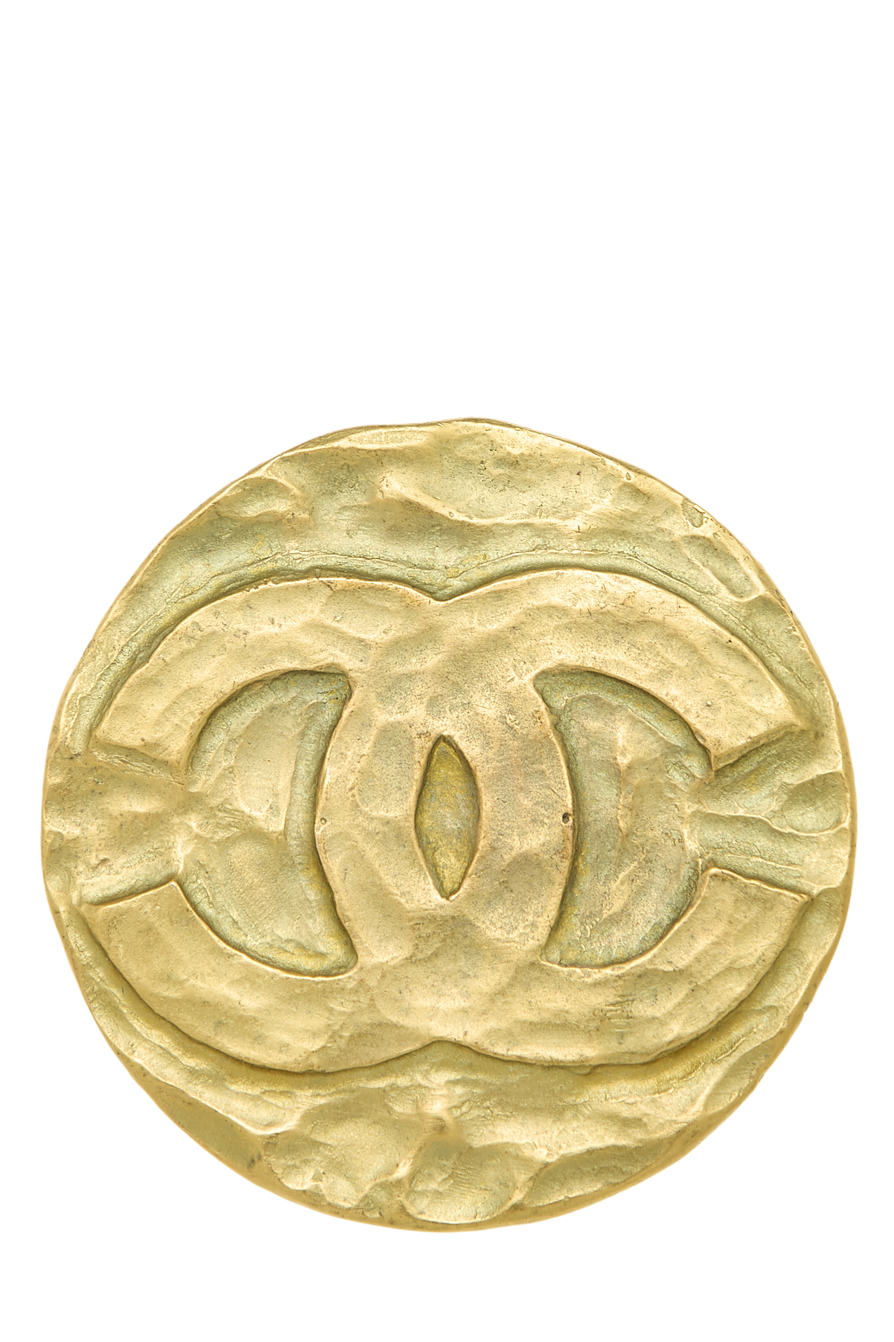 Women's Chanel Gold 'CC' Circle Brooch in Gold