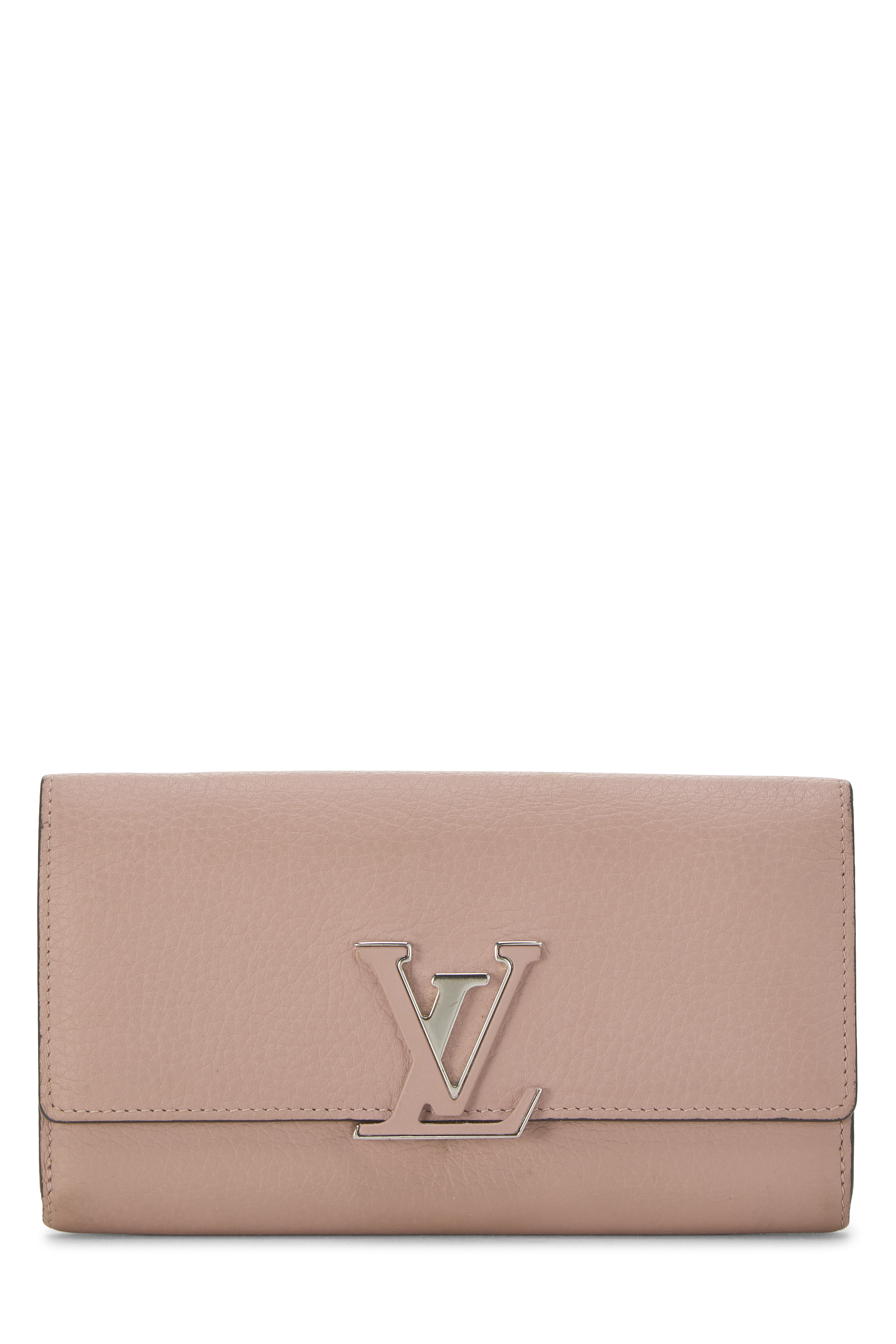 Women's Louis Vuitton Pink Taurillon Leather Capucines Wallet in Pink