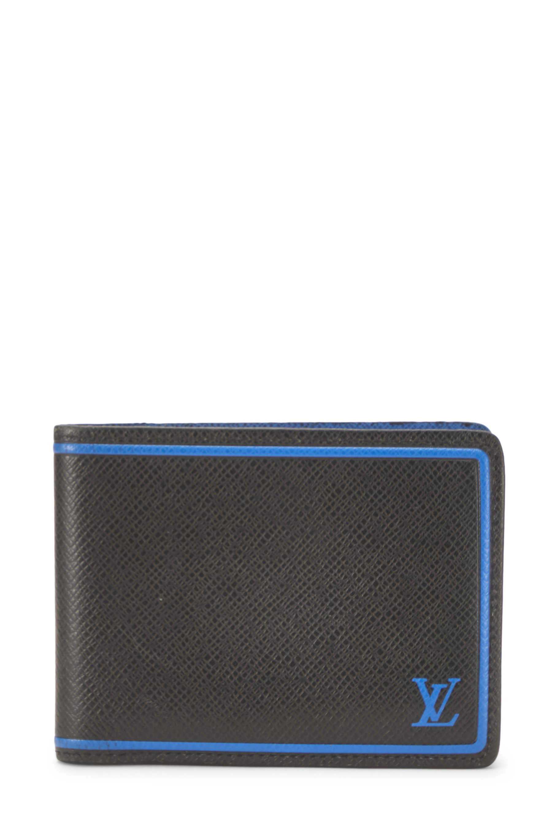 Women's Louis Vuitton Black Taiga Multiple Wallet in Black