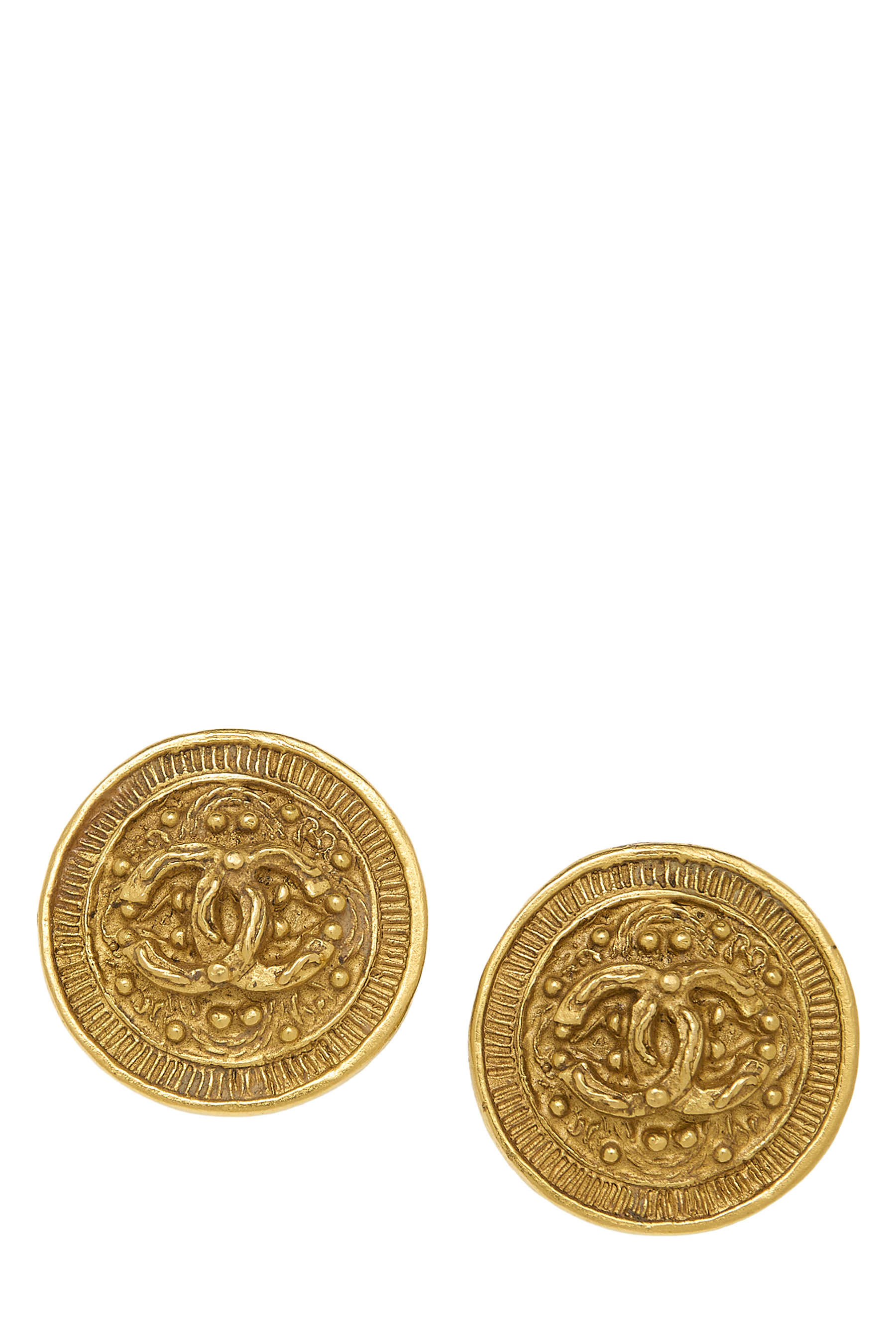 Women's Chanel Gold Filigree 'CC' Round Earrings in Gold