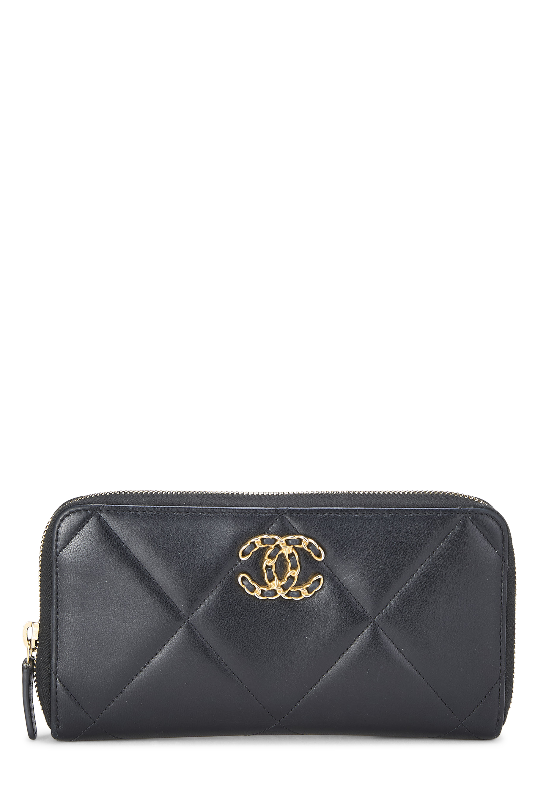 Women's Leather Chanel Black Quilted Lambskin 19 Zip Around Wallet in Black