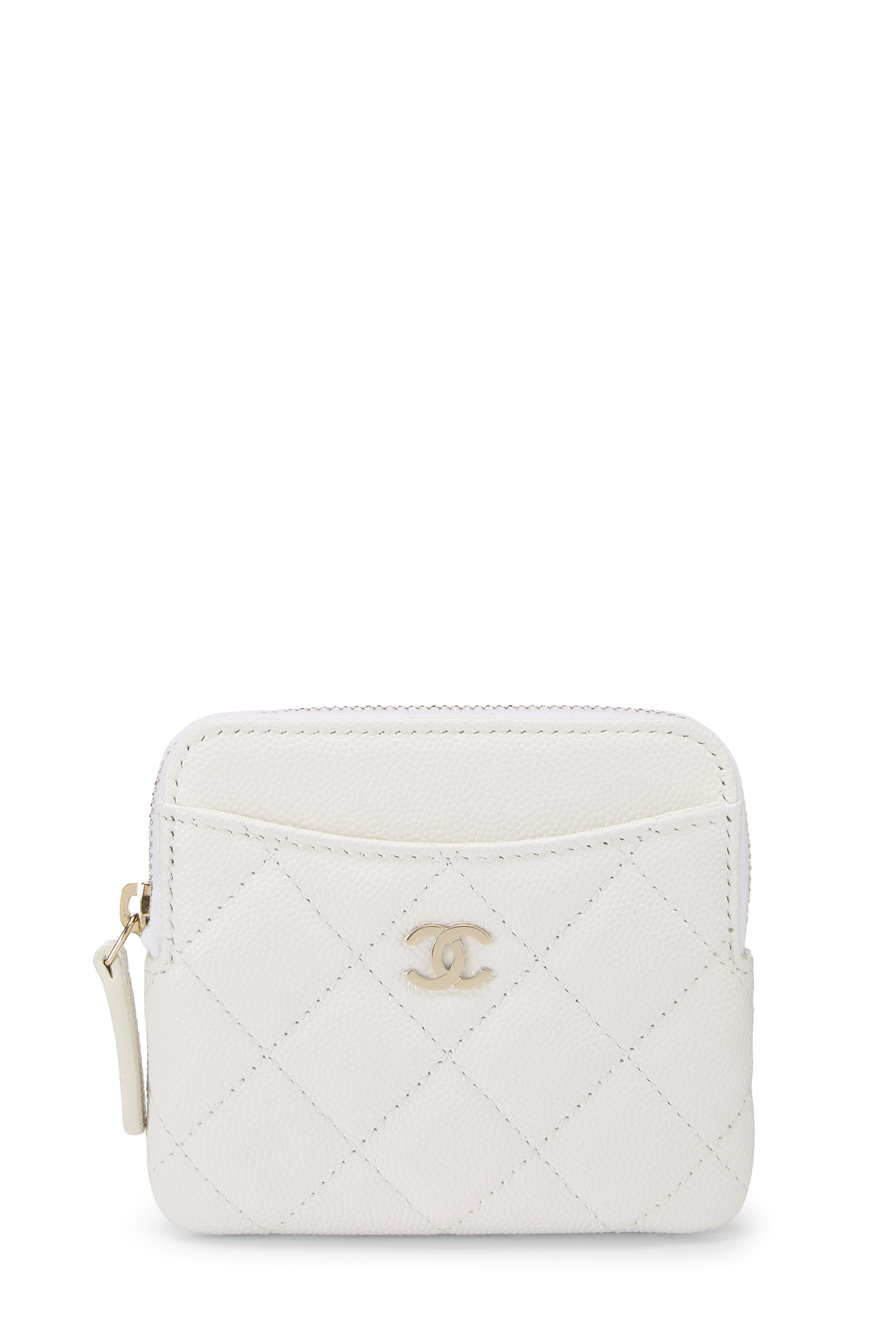 Women's Chanel White Caviar 'CC' Zip Card Holder in White