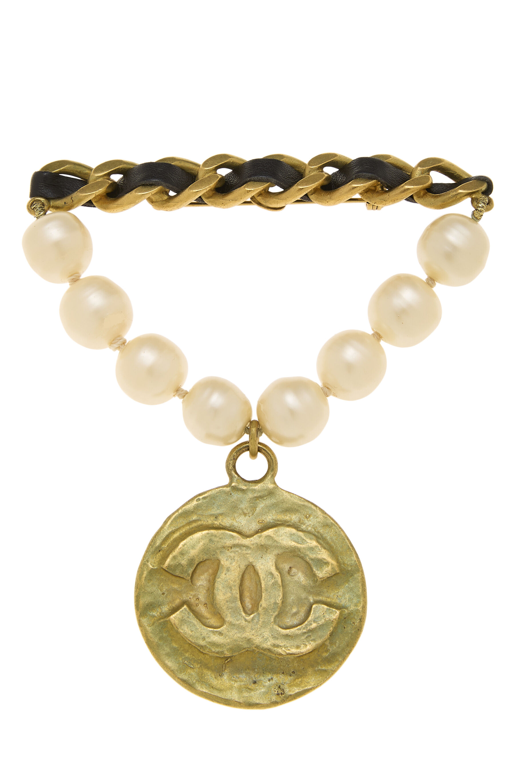 Women's Chanel Gold Faux Pearl 'CC' Brooch in Gold