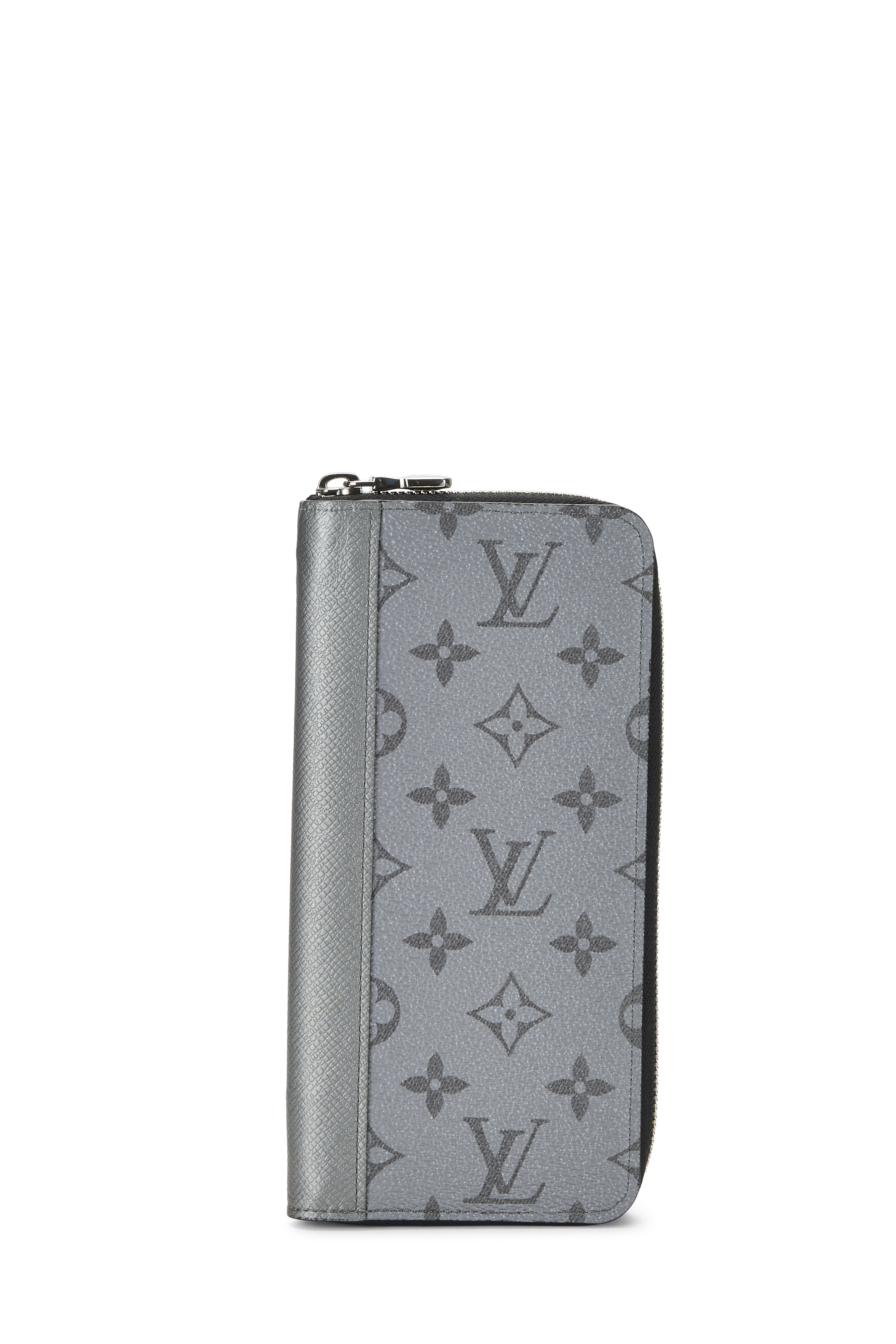 Women's Louis Vuitton Silver Taigarama Zippy Vertical Wallet in Silver