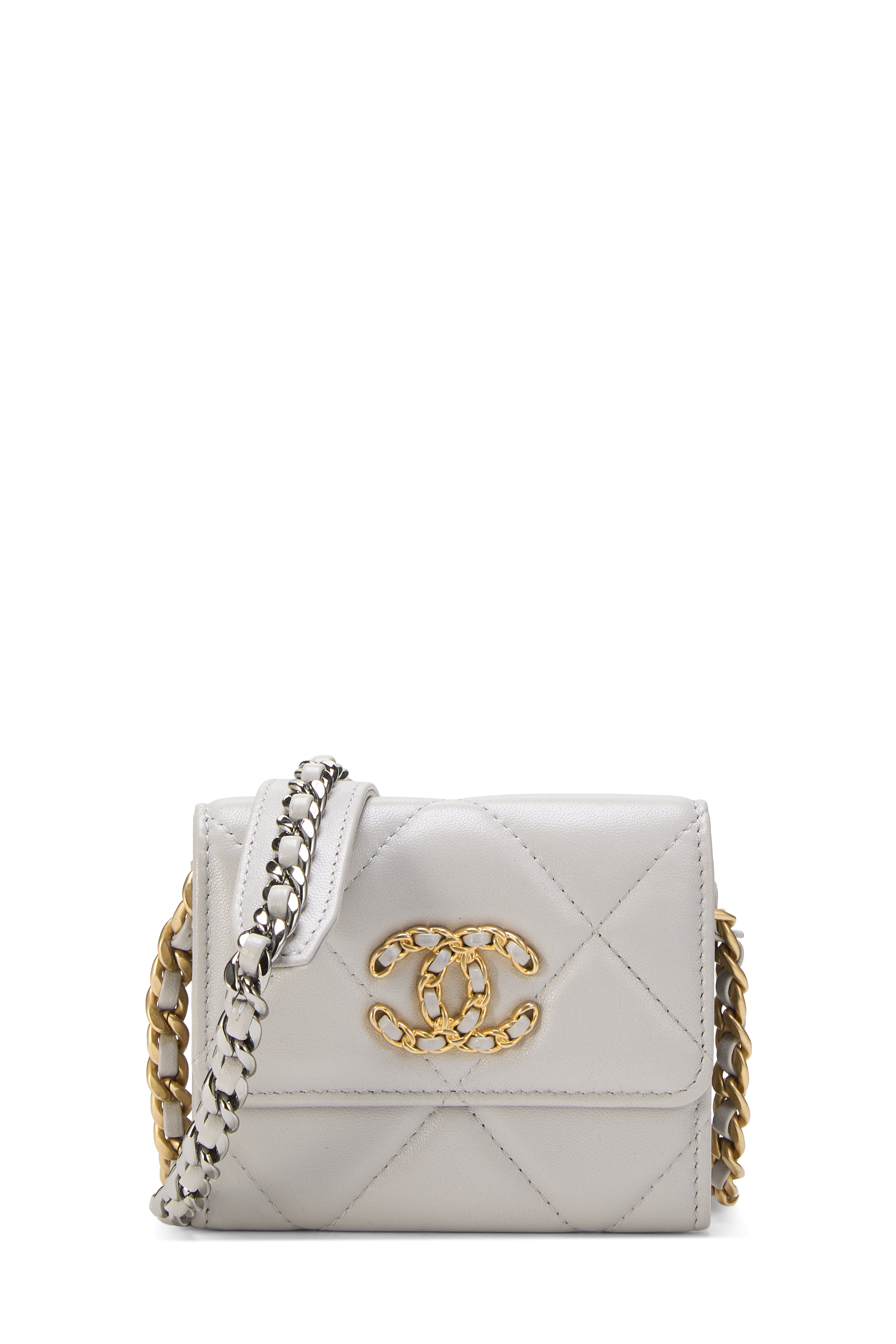 Women's Chanel Grey Lambskin 19 Flap Card Holder on Chain in Grey