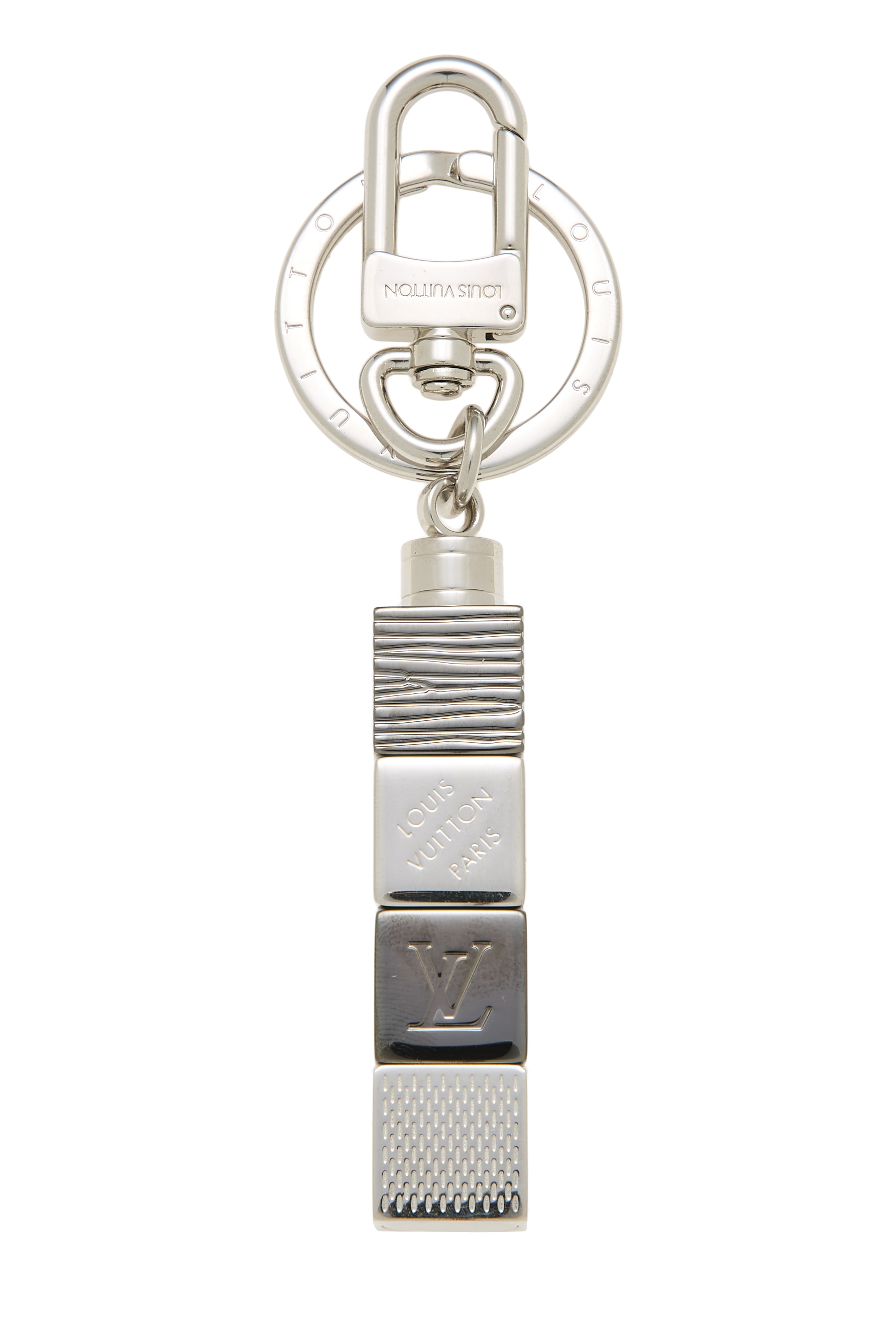 Pre-Owned Silver Porte Cles Cube Keychain QJA5EV2OVB001