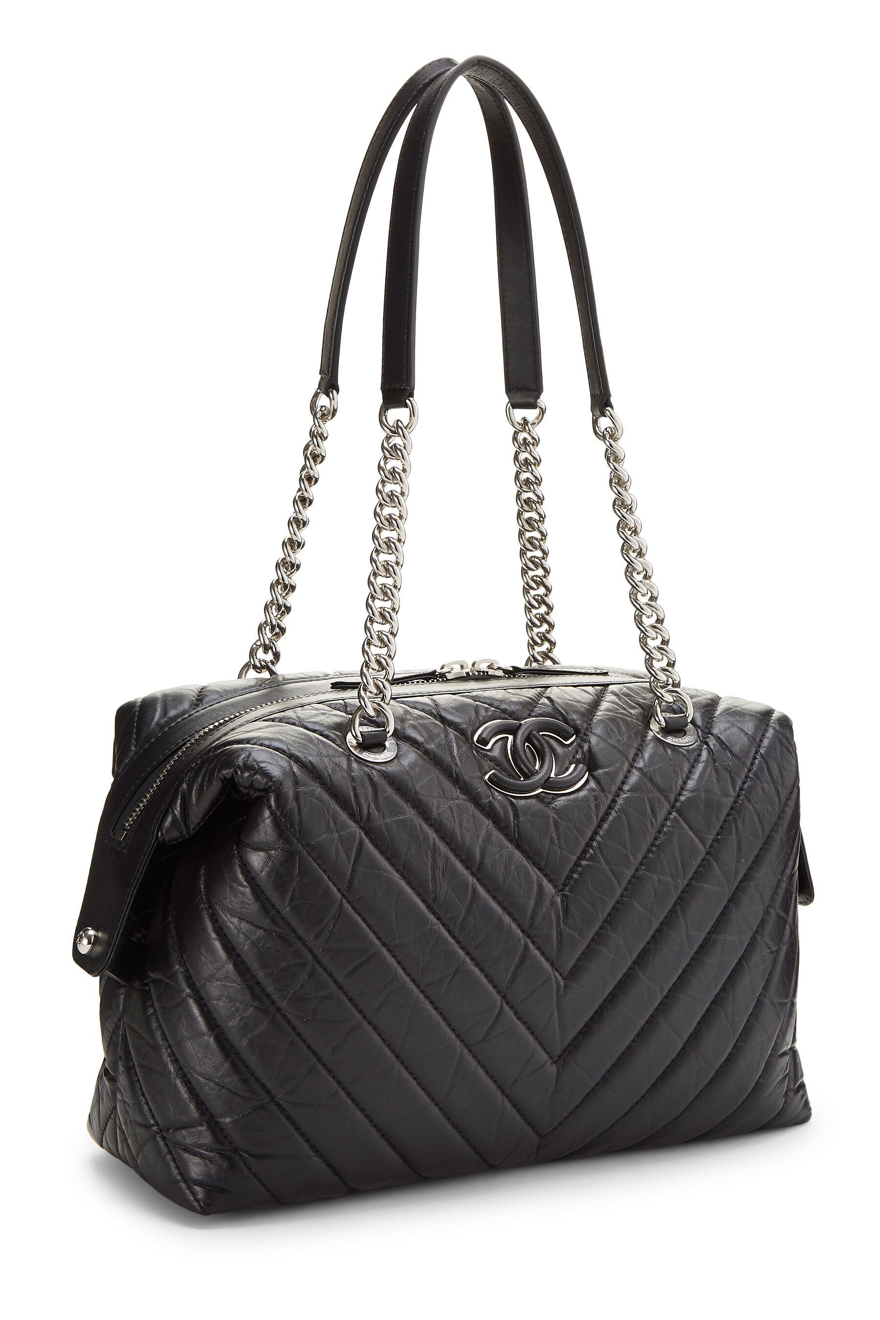 Chanel Black Chevron Calfskin Zip Tote Large Q6B3533PK5000 | WGACA 