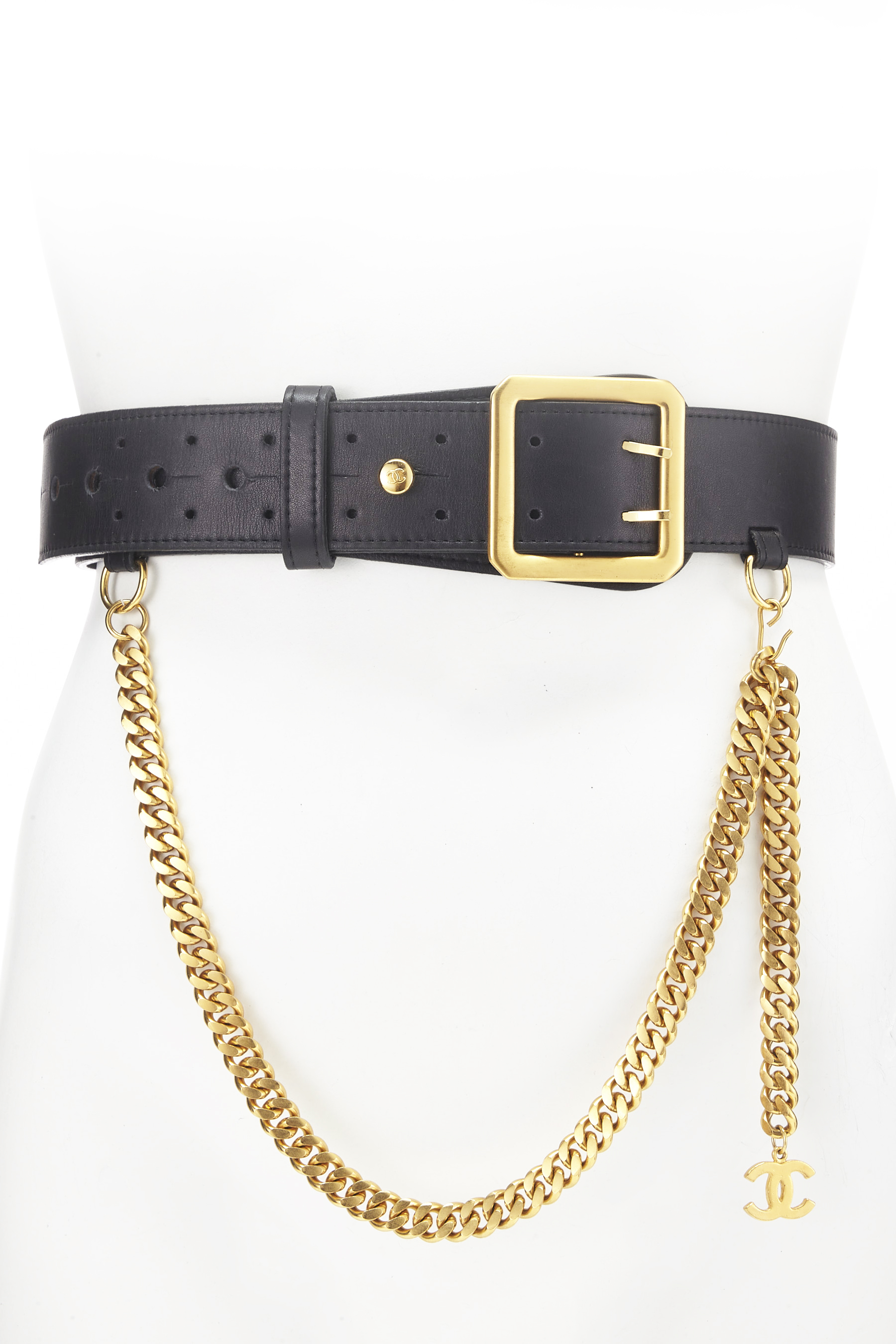 Chanel Black Leather & Gold Chain Belt Q6A04I1LKB015