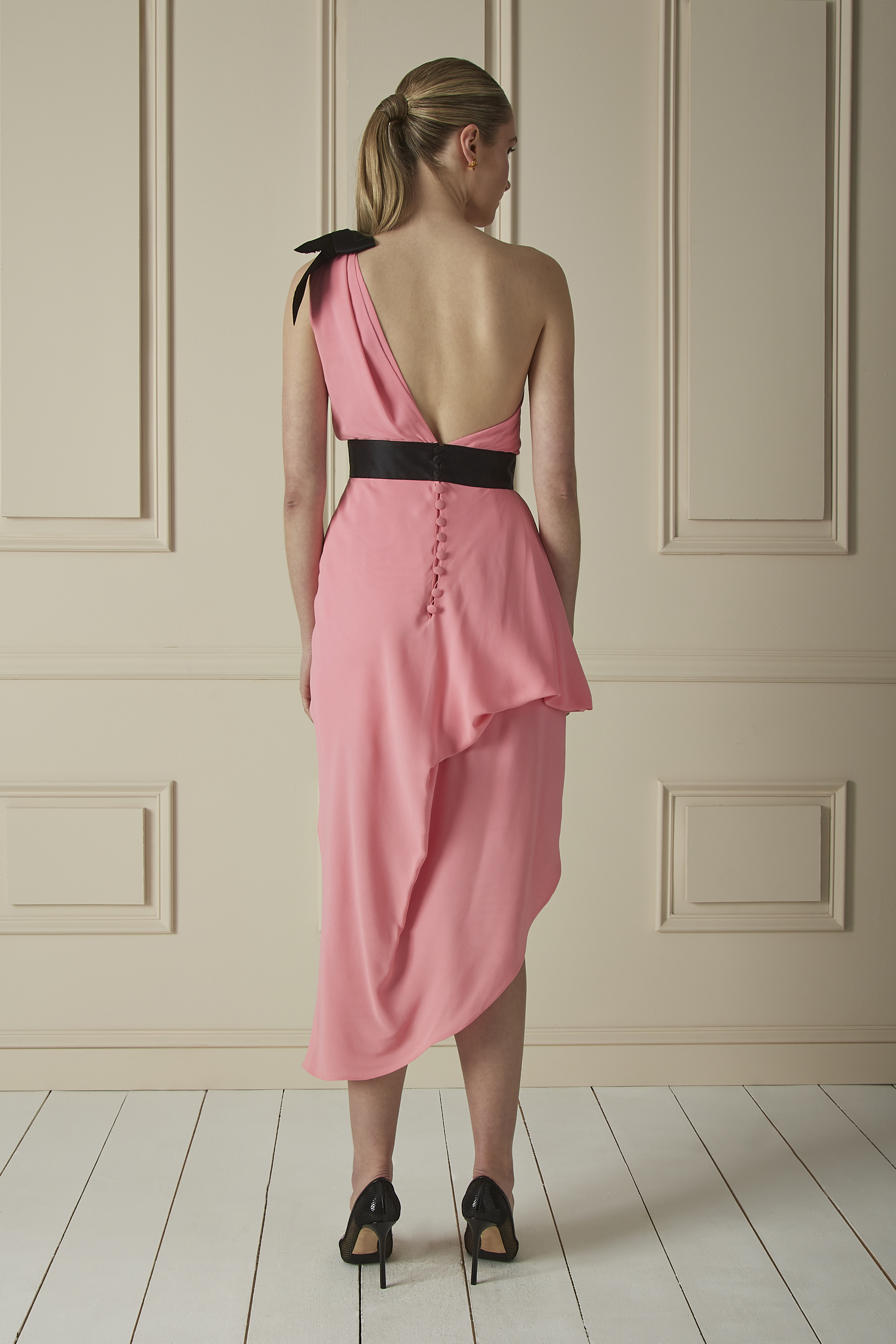Chanel Pink and Black Silk Dress 60CHW-111