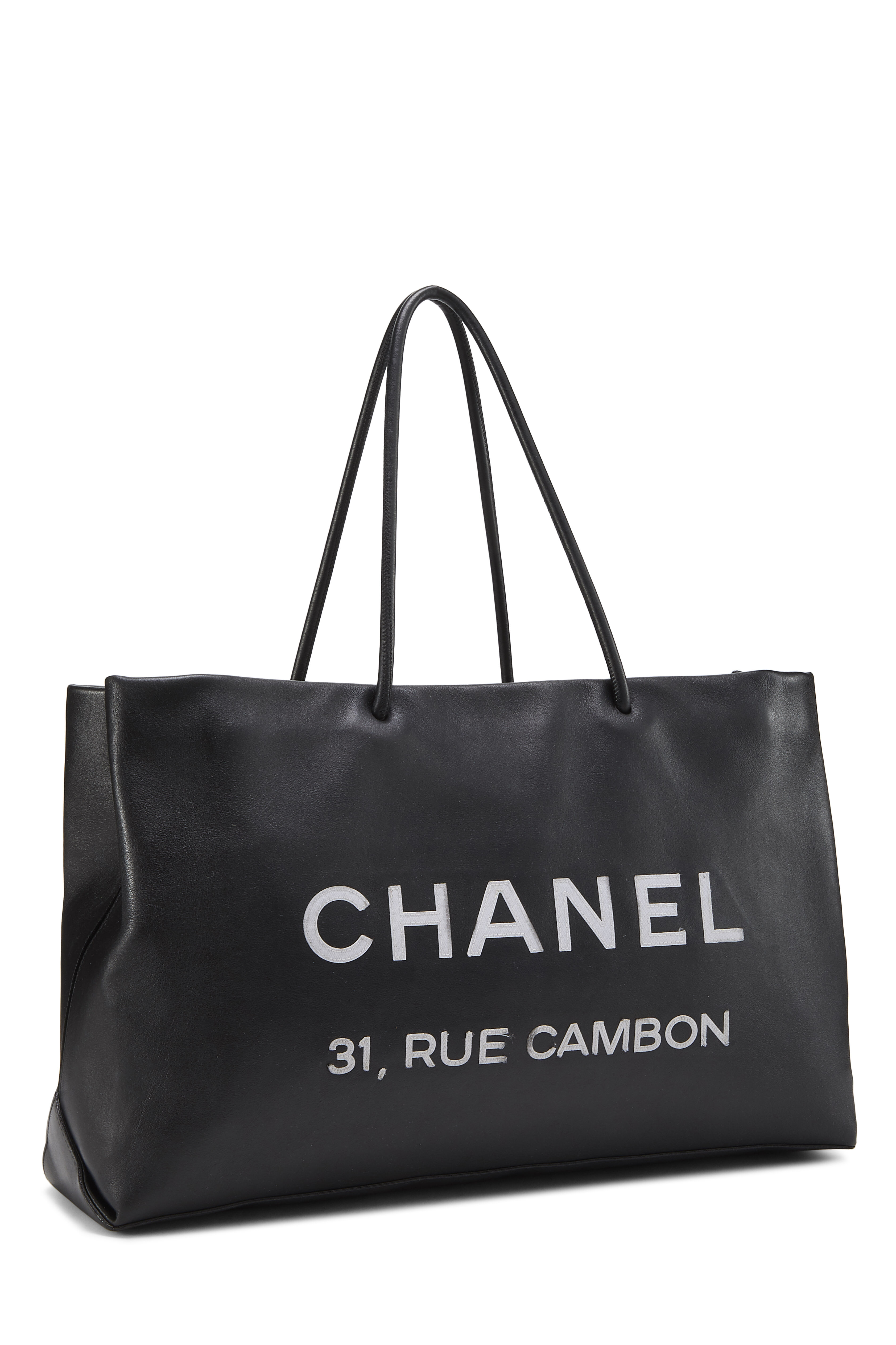 Chanel White Leather Essential Rue Cambon Shopping Tote Small Q6BDII3PWH000