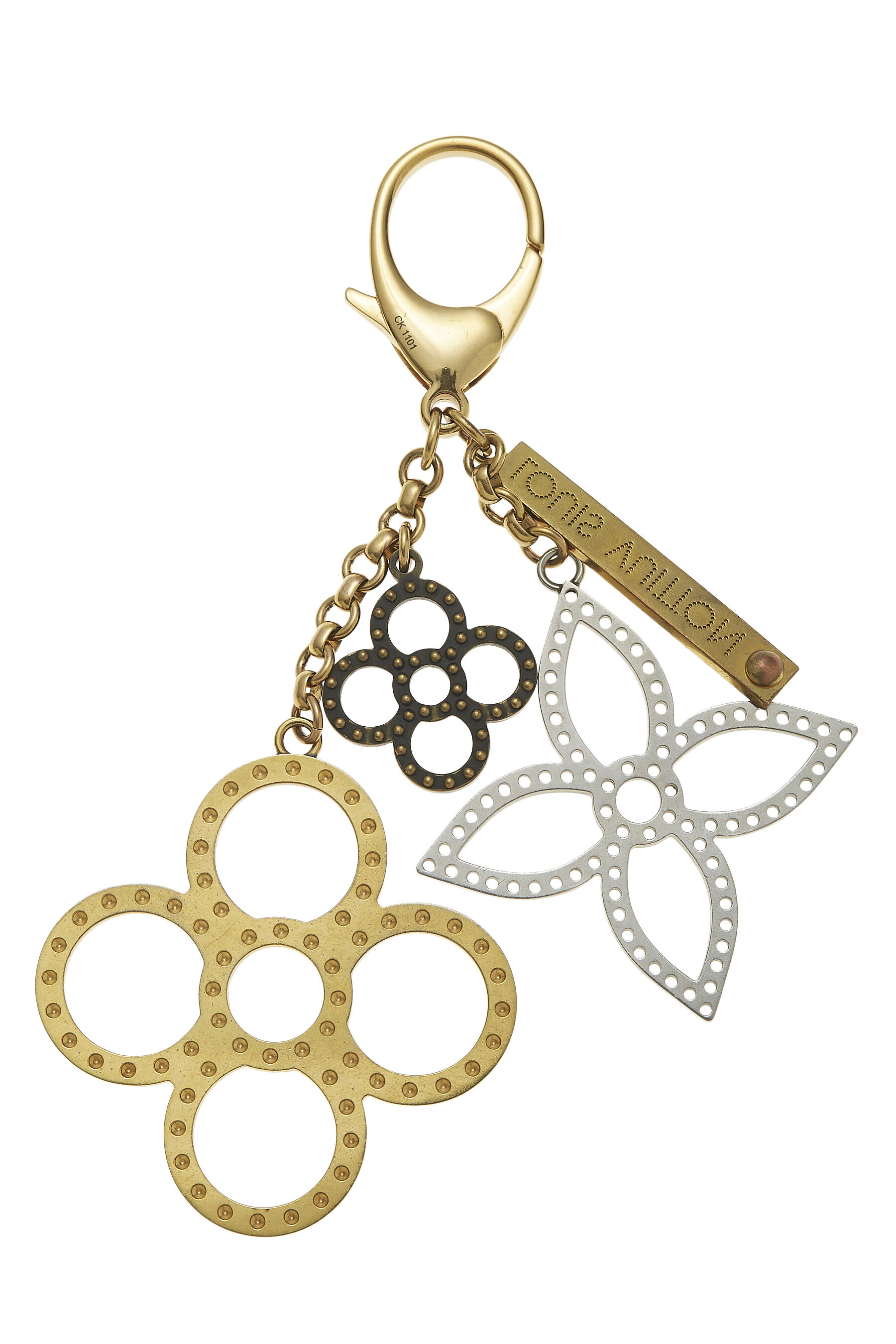 Shop Louis Vuitton Keychains & Bag Charms (M01350) by aya-guilera
